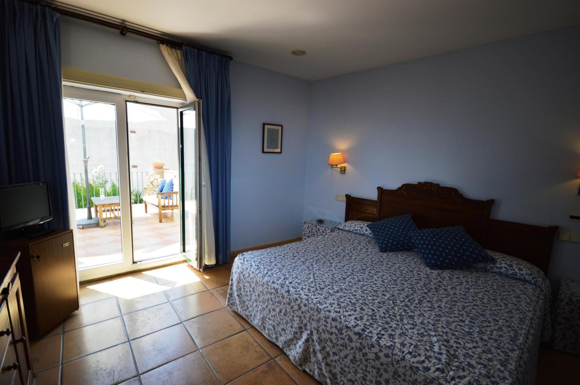 Hotel Can Ceret Sant Pere Pescador Bilik gambar