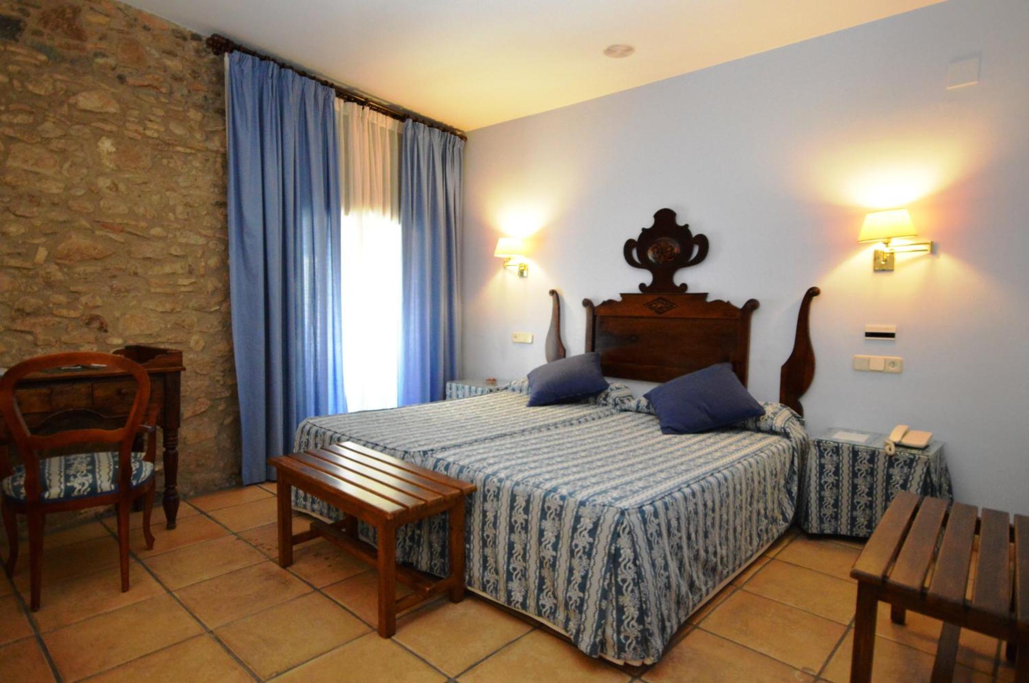 Hotel Can Ceret Sant Pere Pescador Bilik gambar
