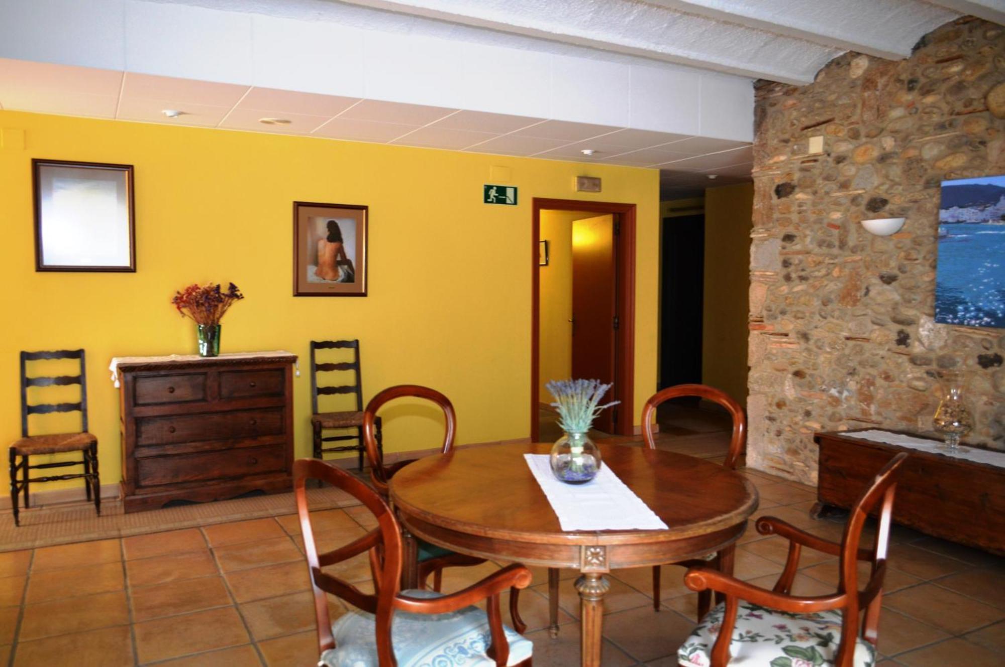 Hotel Can Ceret Sant Pere Pescador Bilik gambar