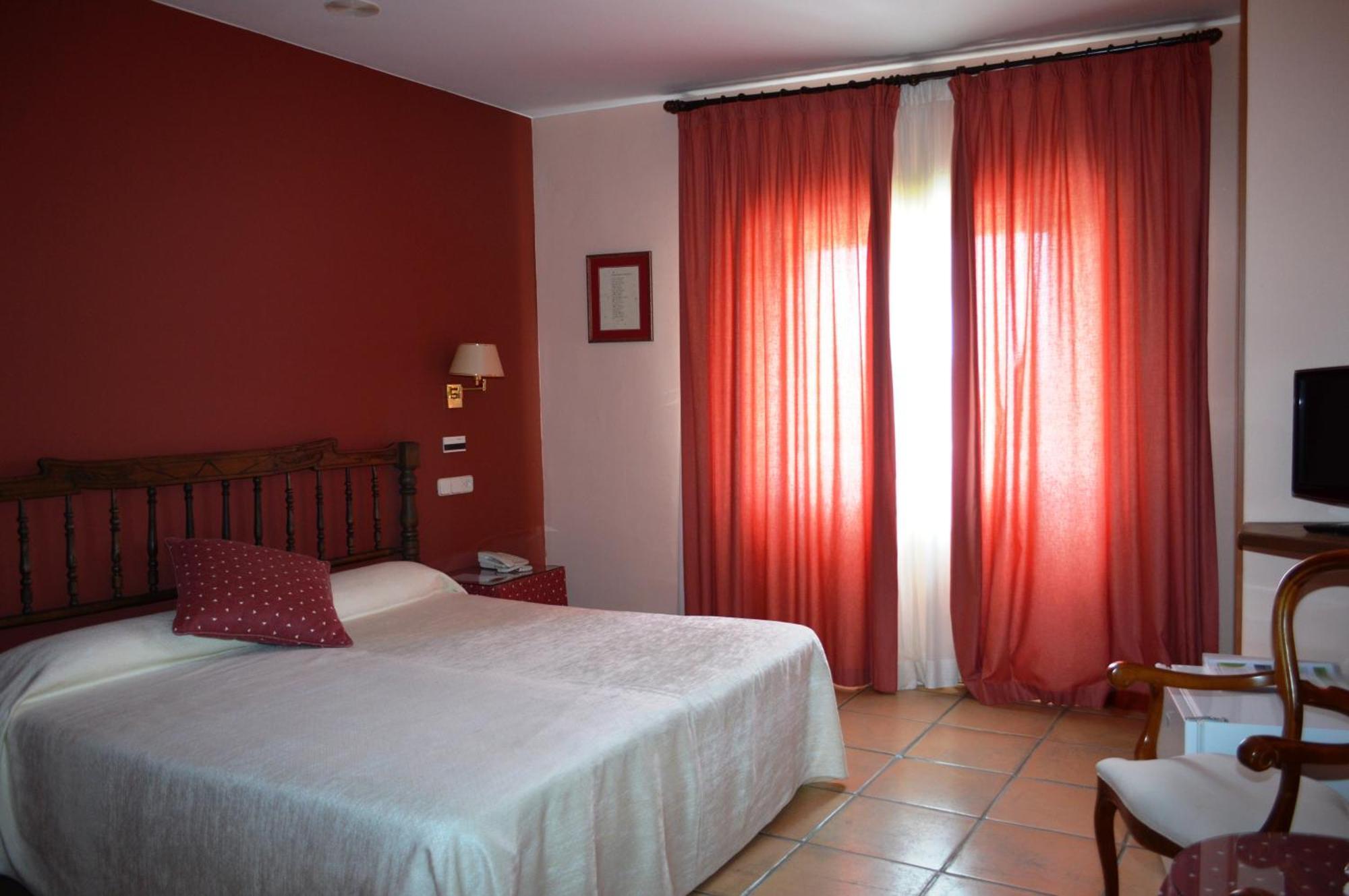 Hotel Can Ceret Sant Pere Pescador Bilik gambar